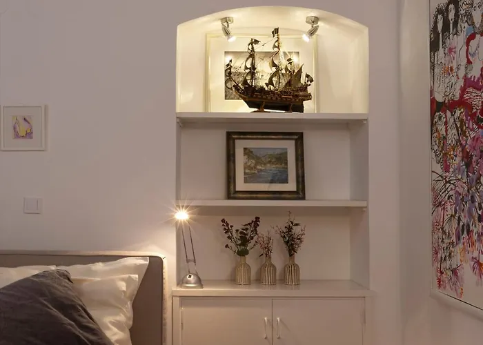 Vila The Poets House