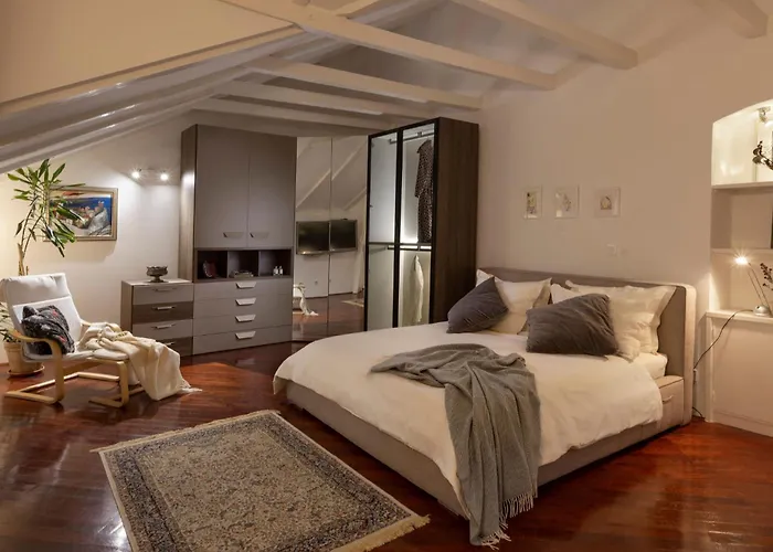 Вилла The Poets House *