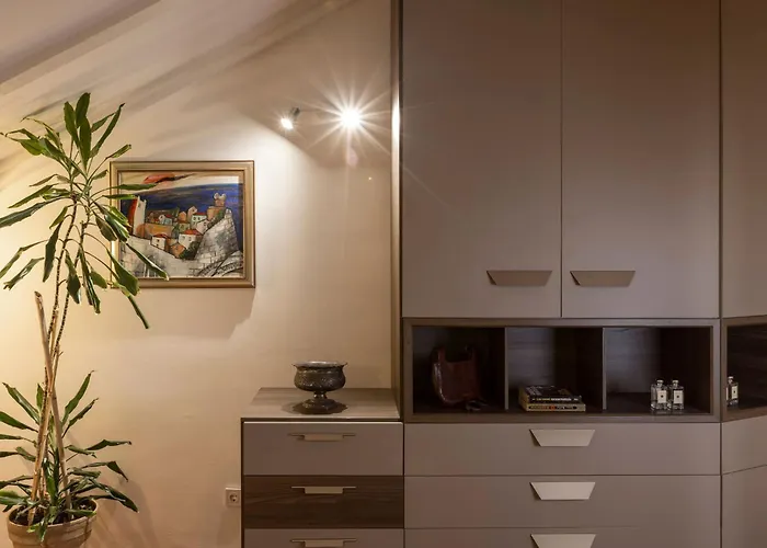 Вилла The Poets House